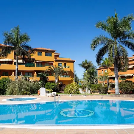 Prime Homes Taoro Attic アパート *